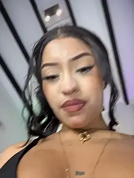 MystiqueXXX's cam snapshot