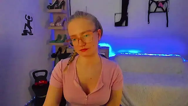 NancyHottie's cam snapshot