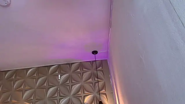 Queen_perla_'s cam snapshot