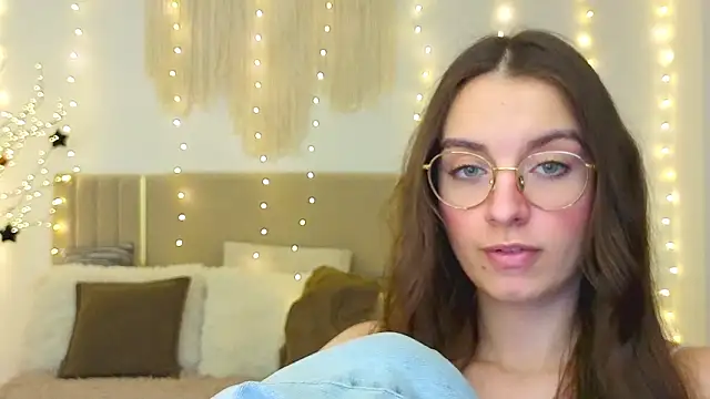 Real_cutie1's cam snapshot