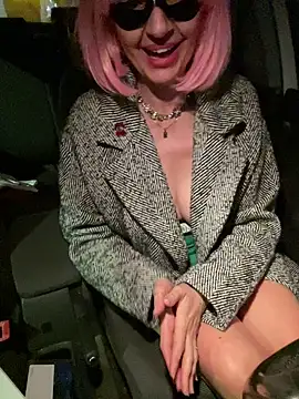 AVA_MILF's cam snapshot