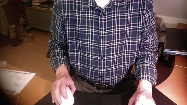 outlaw200's cam snapshot