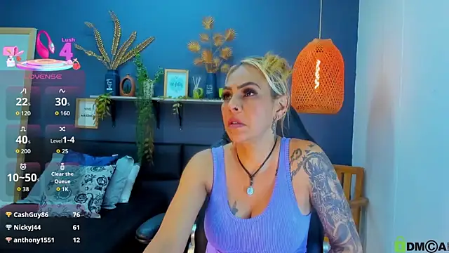 yessila_parker's cam snapshot