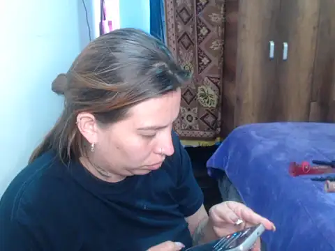 layanafuckass's cam snapshot