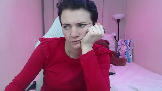 AvaSaturnian's cam snapshot