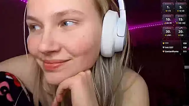 KarinRobertson's cam snapshot