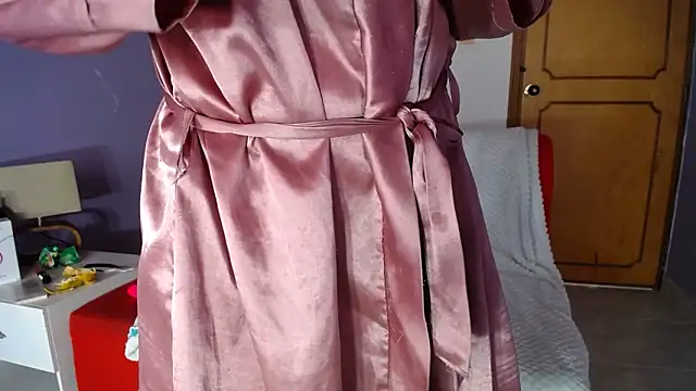 sophia_ny's cam snapshot