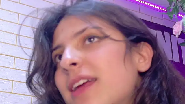 millybell303av's cam snapshot