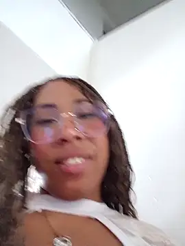 KarlieMoore's cam snapshot