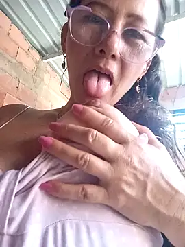 Salome_69's cam snapshot