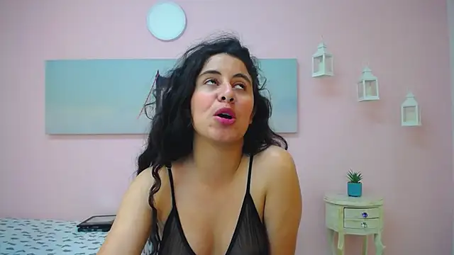 scarlett_clyde's cam snapshot