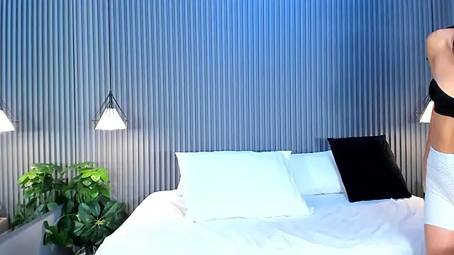 AnahinClar live sex cam