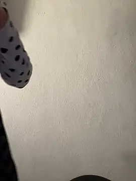 Lucy_YupiSweet live sex cam