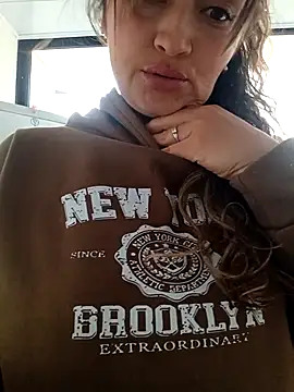 Alejandra_N's cam snapshot