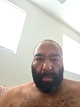 Bearhoney843 live sex cam