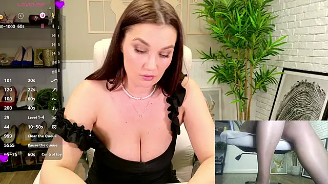 SelineSole's cam snapshot