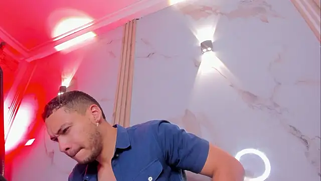 Aron_and_molly's cam snapshot