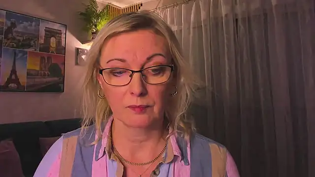 vanessa_chat's cam snapshot