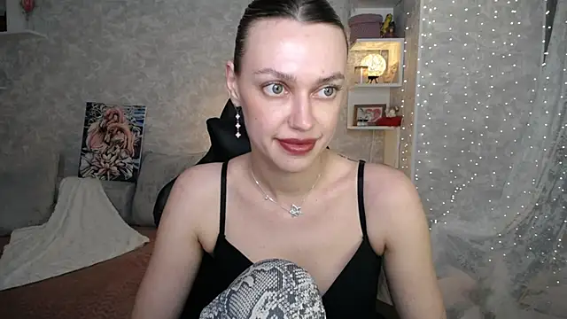 NickyAdamidi's cam snapshot