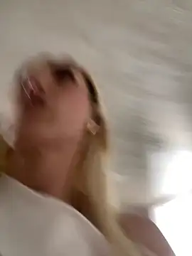 alicev_kitty's cam snapshot