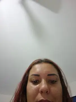 RuivaGiMisteriosa live sex cam