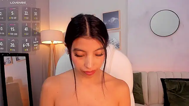 Tiffany_Low's cam snapshot