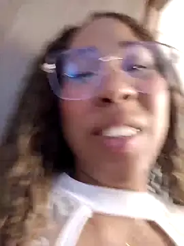 KarlieMoore's cam snapshot