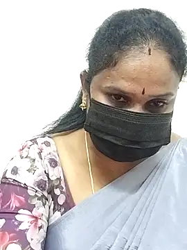 tamil_aathira2's cam snapshot