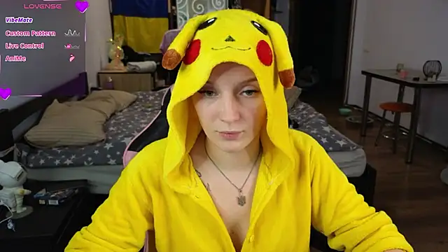 Mary_Blu's cam snapshot