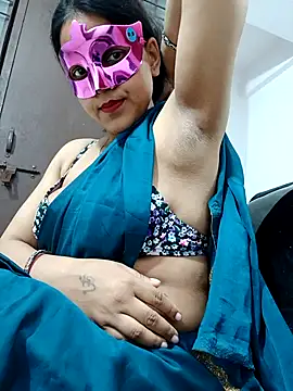 Shivani_hotty's cam snapshot