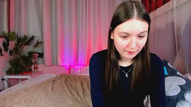 Raven_Crowe's cam snapshot