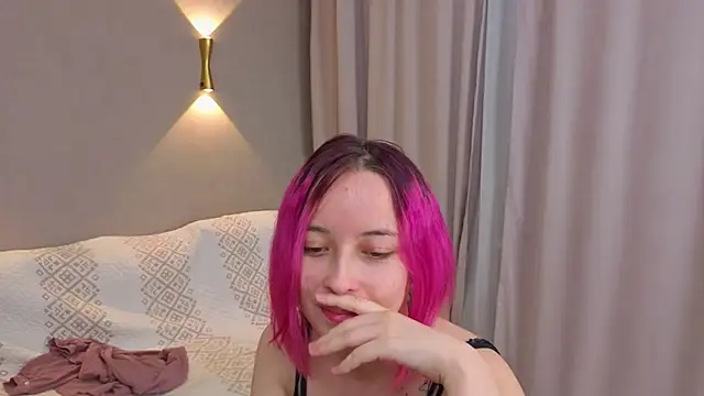 InaAlejandro's cam snapshot