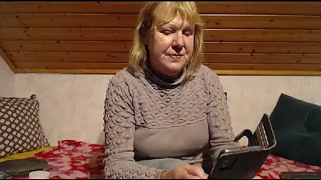 Nikole111's cam snapshot