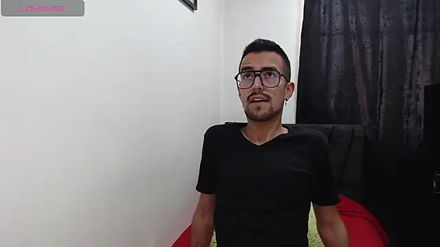Demian_val live sex cam