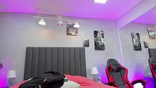 kendra_london's cam snapshot