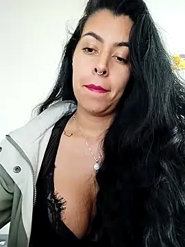 Luianna's cam snapshot