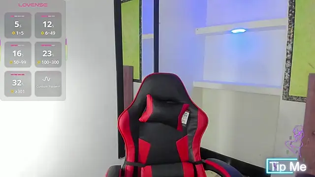 alison_moon7's cam snapshot