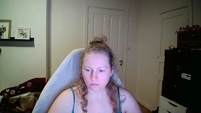 Girlnina-1995 live sex cam