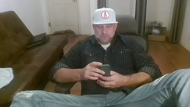 poundyouout69 live sex cam