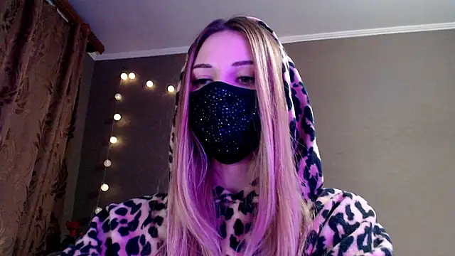 Iris_lave's cam snapshot