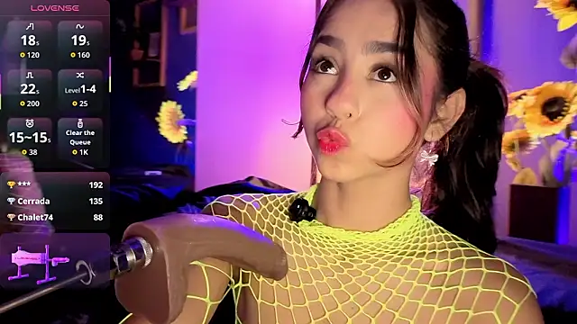 RACHELRUIZ's cam snapshot