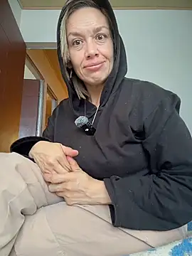 MAGDALAKOVANOVA's cam snapshot