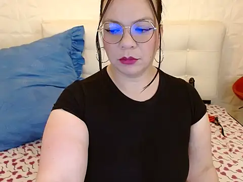 Angiee_BBW's cam snapshot