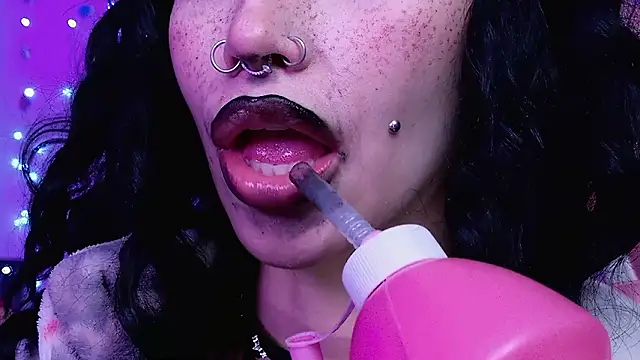 LeylaNoir_02's cam snapshot