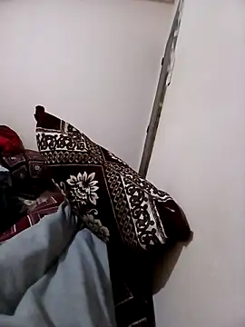 latarak321's cam snapshot