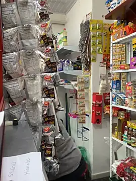 IAM_VALERI's cam snapshot