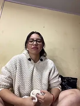 Shayla--broos's cam snapshot