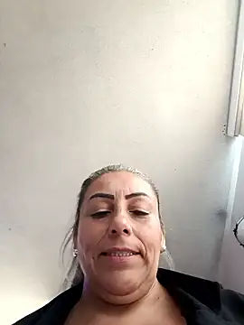 maynor_1998's cam snapshot