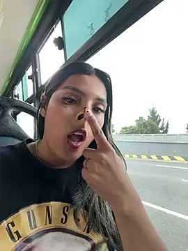 Cami_Leon2 live sex cam