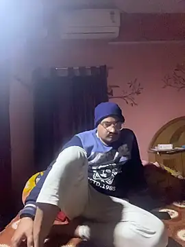 Saxymood1111's cam snapshot